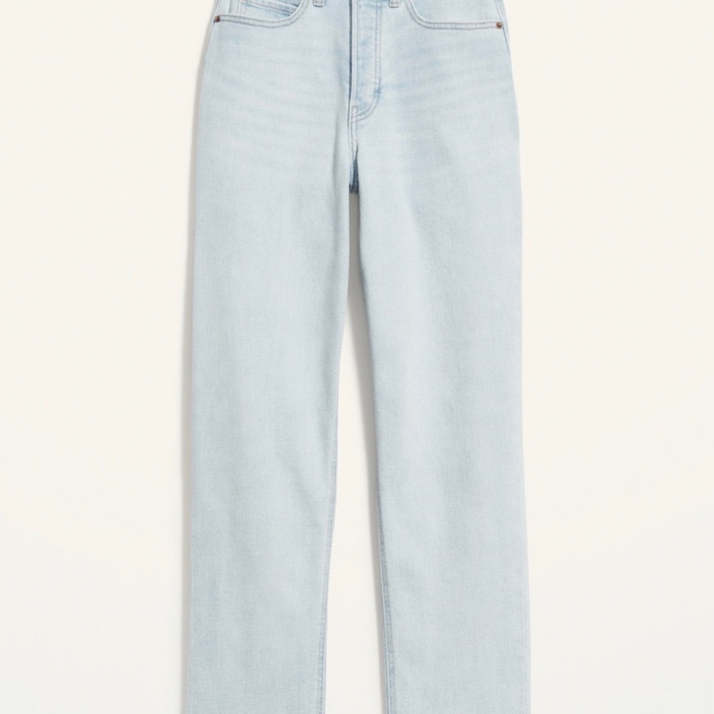 Curvy Extra High-Waisted Button-Fly Sky-Hi Straight Cut-Off Jeans for Women